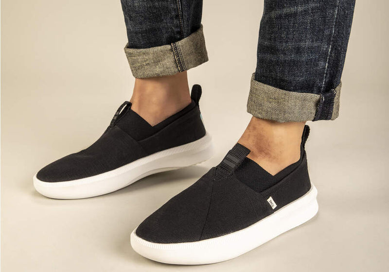 TOMS Mens Canvas Slip On Shoes Casual Sneakers Breathable Espadrilles - Black - US 9